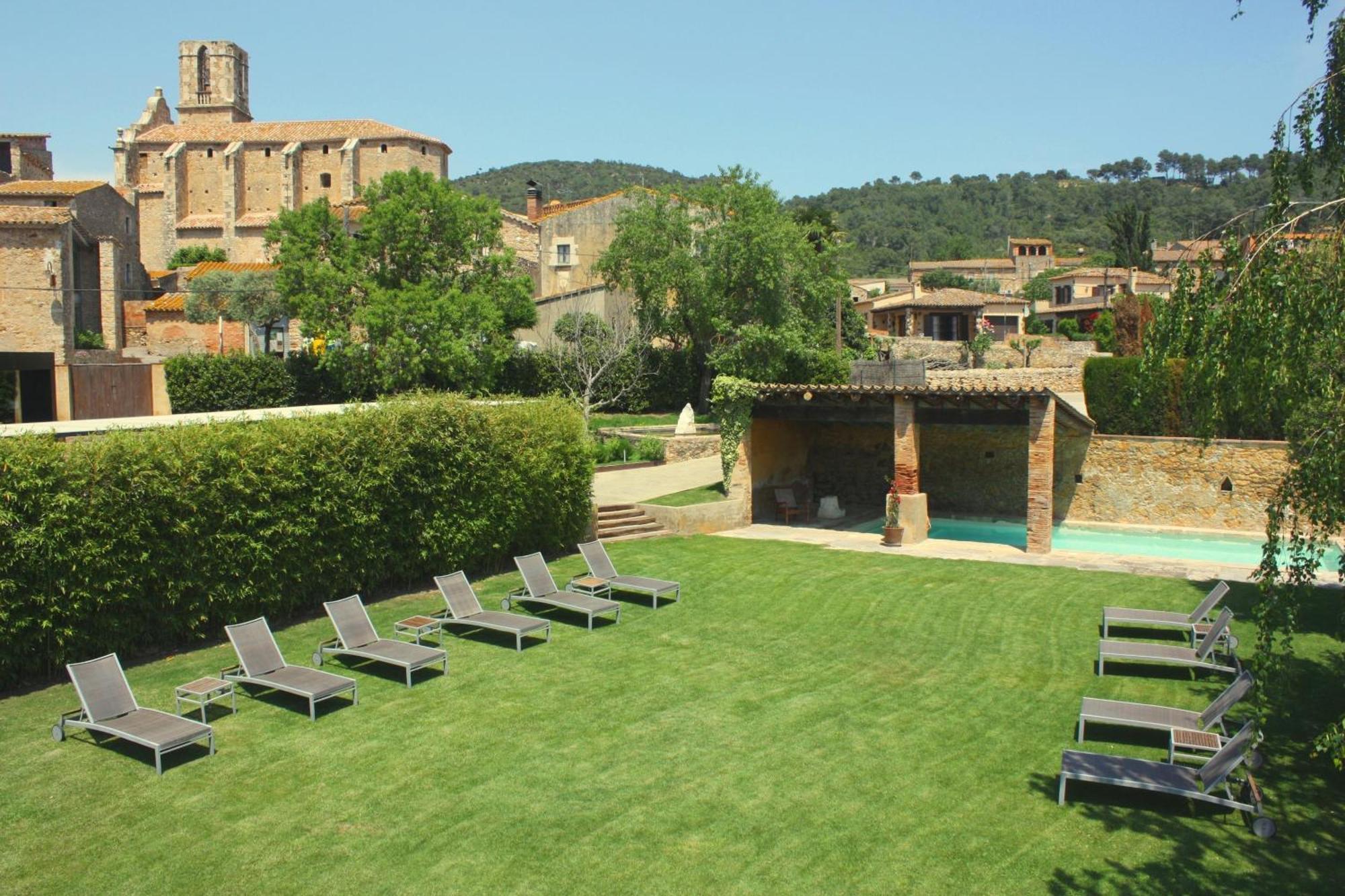 Hotel Del Teatre - Adults Only Regencós 外观 照片