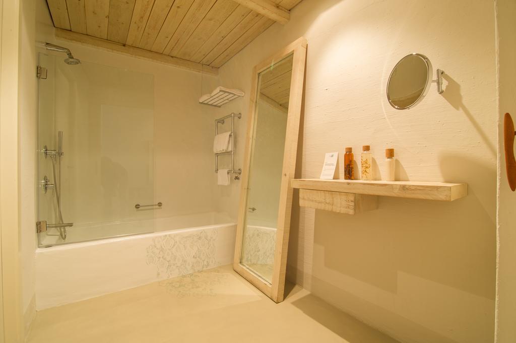 Hotel Del Teatre - Adults Only Regencós 外观 照片